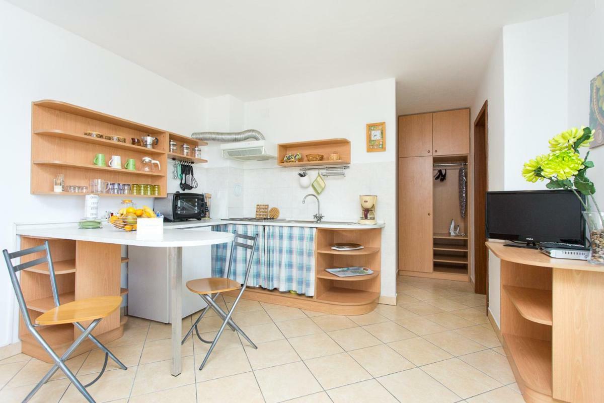 1-Bedroom Apartment With Loggia In Punat Island Krk Exterior foto